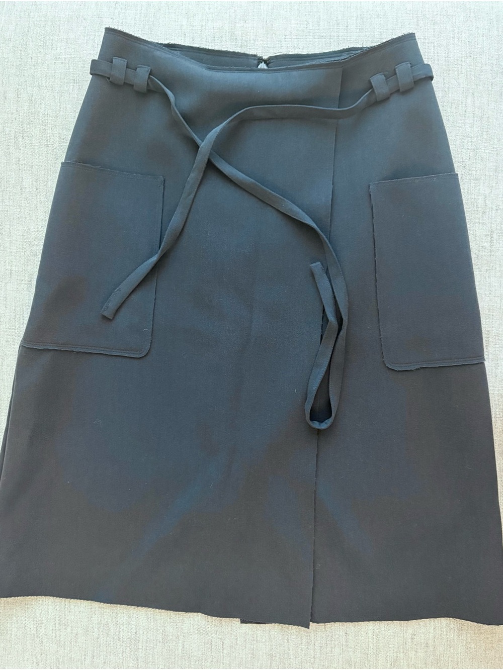 Topshop Navy Midi Skirt with Waist Tie + Front Patch Pockets US 6, UK 10, EU 38